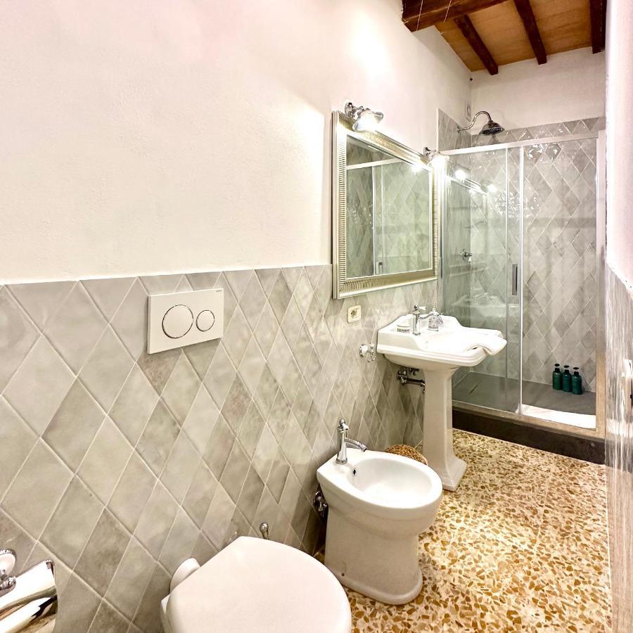 Apartamento Dimora Del Poggio - Charming Historic Centre - San Quirico dʼOrcia Exterior foto